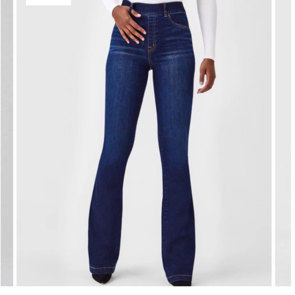SPANX Flare Jeans Pull On Stretch 36” + Inseam Women’s Size L.
